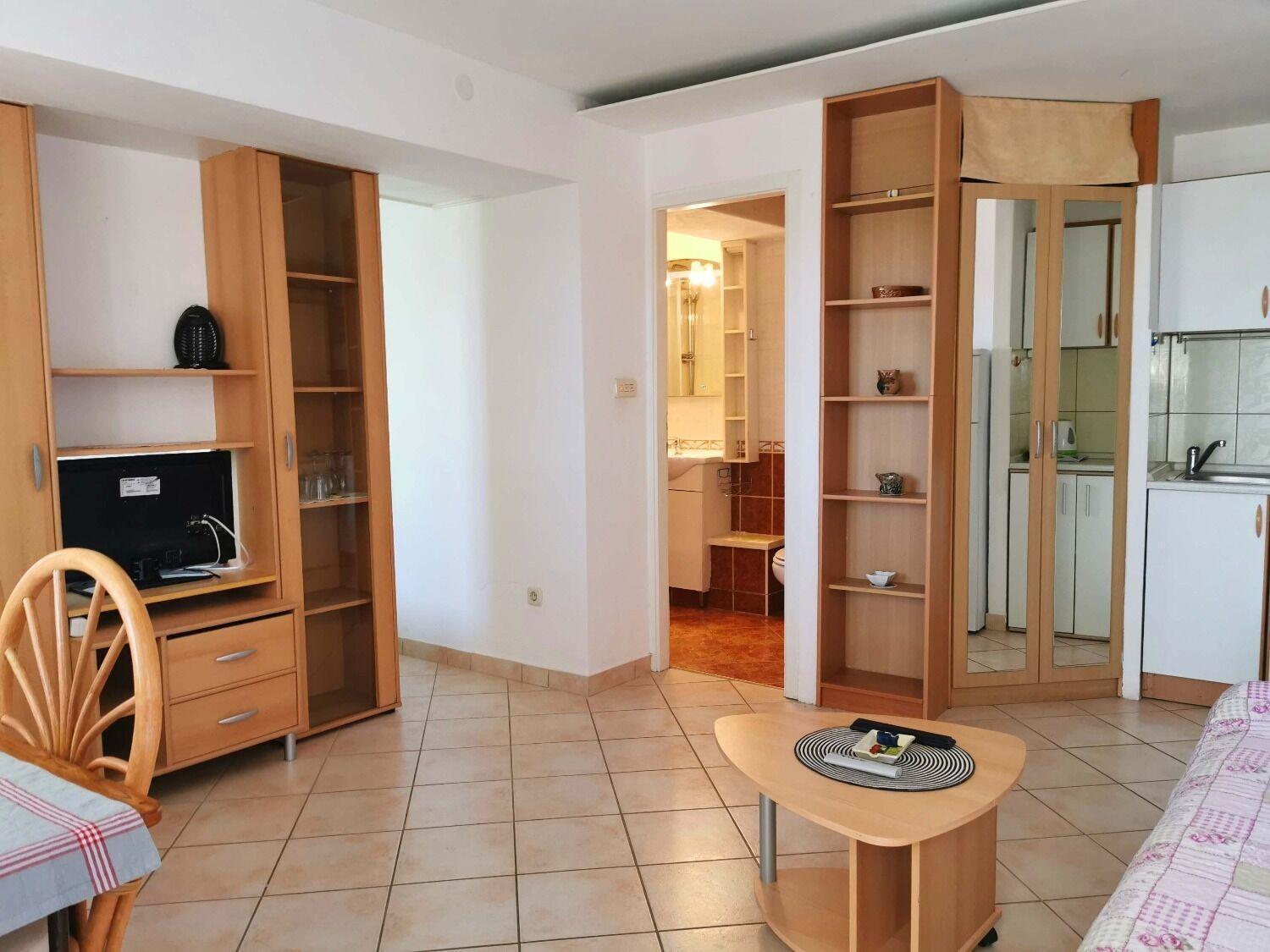 Apartments Zlato - With Pool Senj  Buitenkant foto