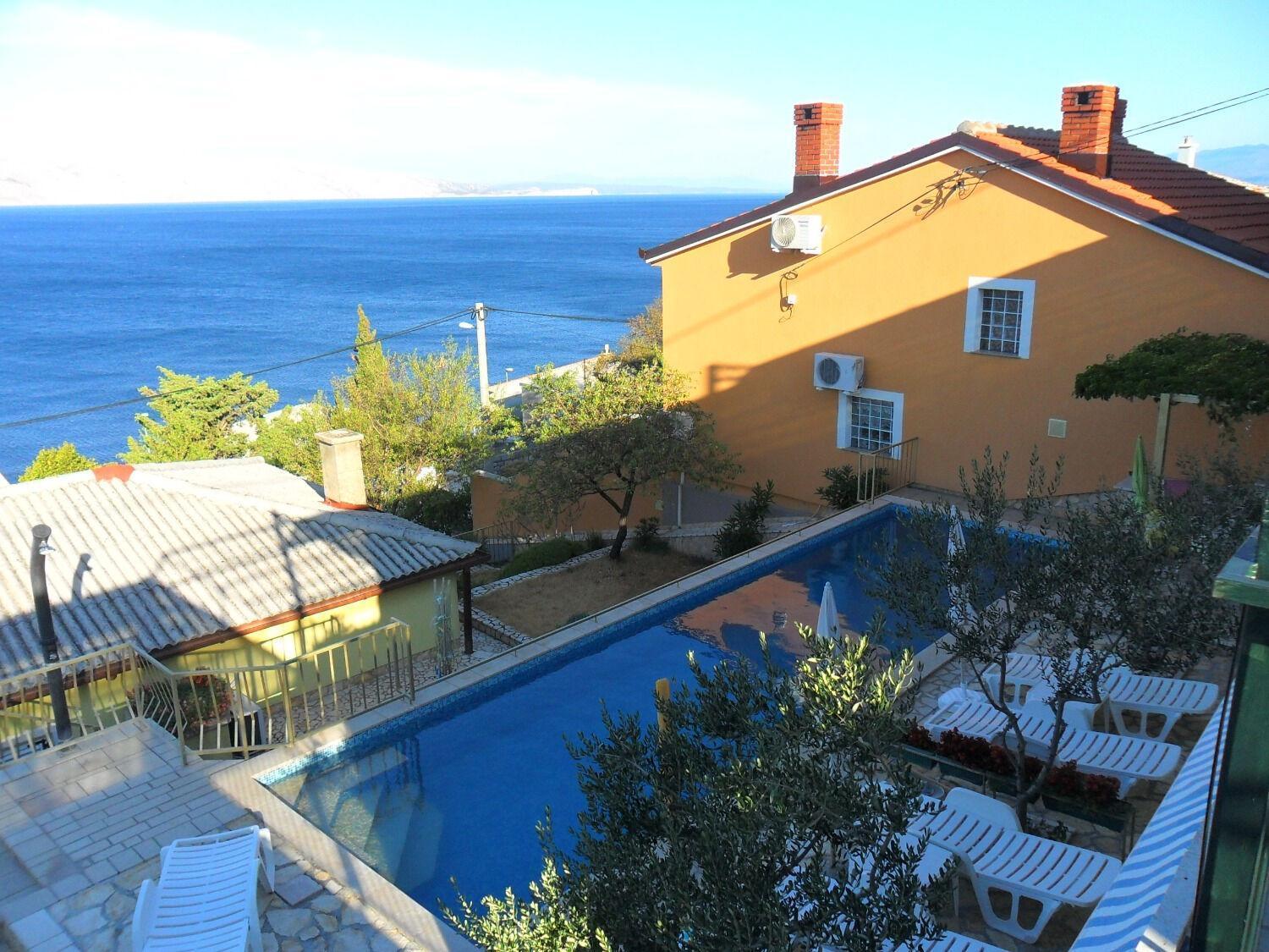 Apartments Zlato - With Pool Senj  Buitenkant foto